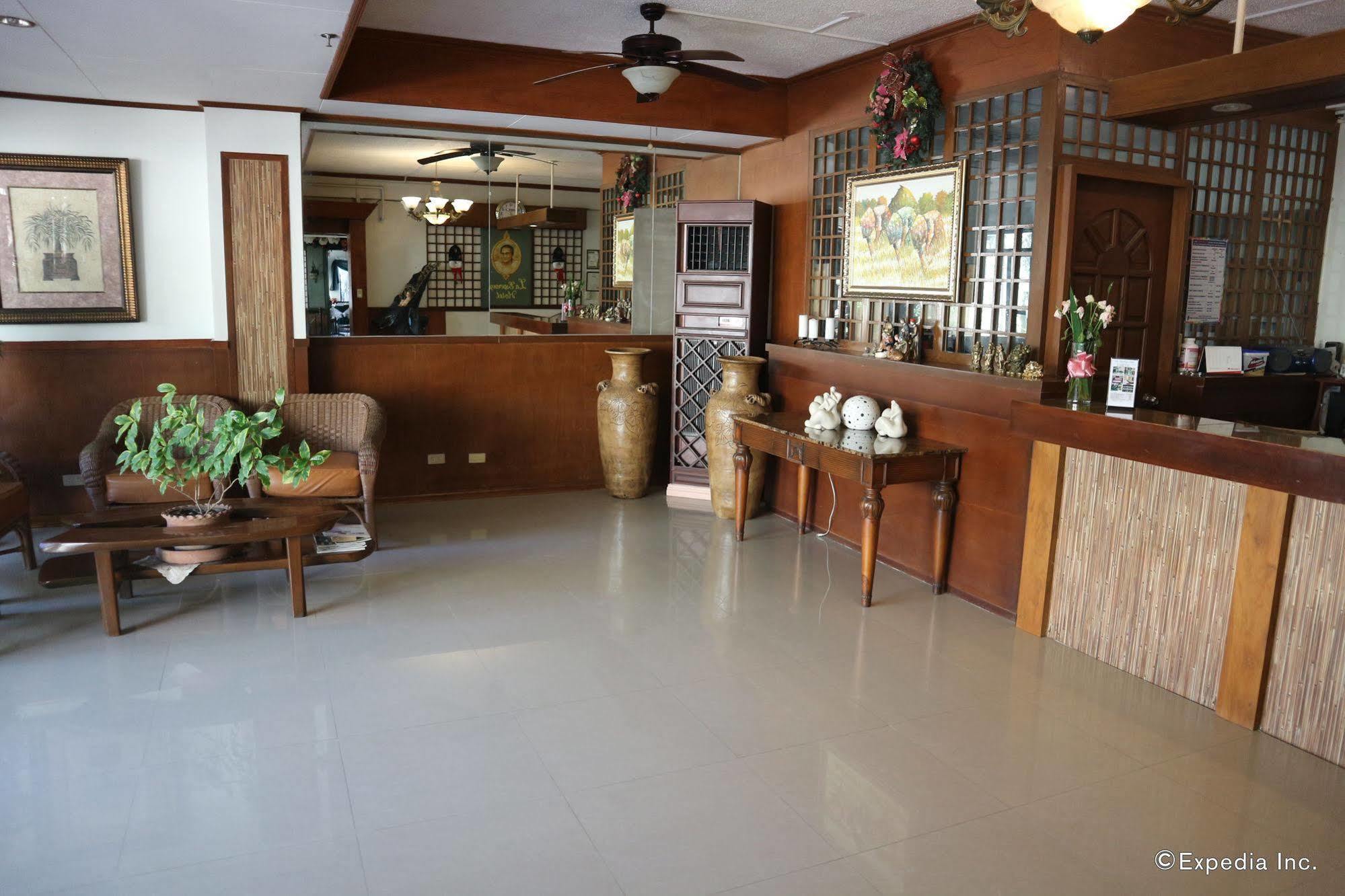 La Esperanza Hotel Kalibo Bagian luar foto
